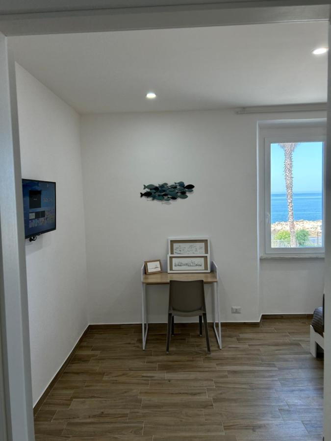Stella Di Mare- Cruise Shuttle Hotel Civitavecchia Kültér fotó