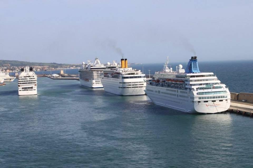 Stella Di Mare- Cruise Shuttle Hotel Civitavecchia Kültér fotó